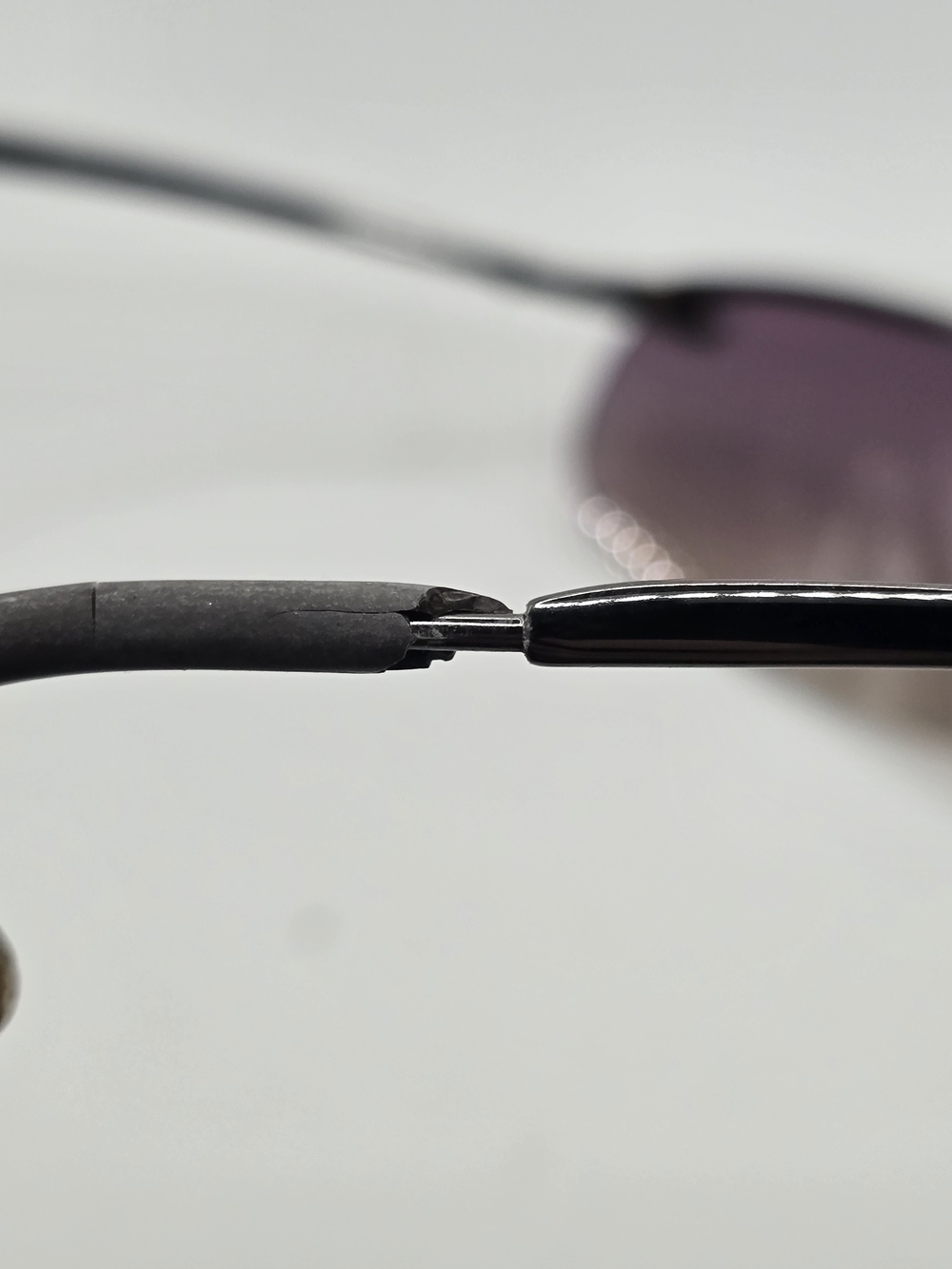 Ray Ban Gradient Purple Rimless Sunglasses - Picture 8 of 8